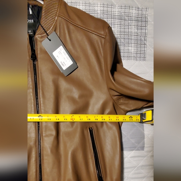 Brand new Boss leather bomber Jacket (Malban)Size 52 Read end of description - Picture 2 of 16